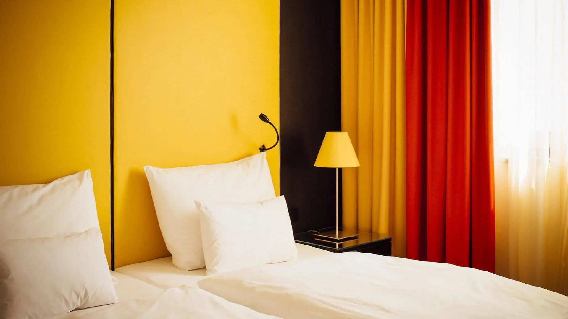 Holiday Inn Munich - Leuchtenbergring By Ihg 4*,
